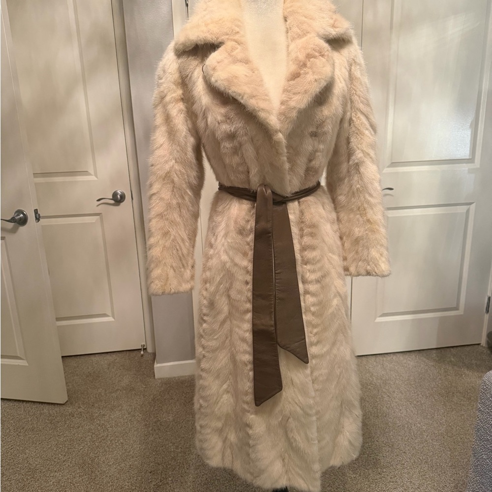 Elegant Cream Belted Women's Coat